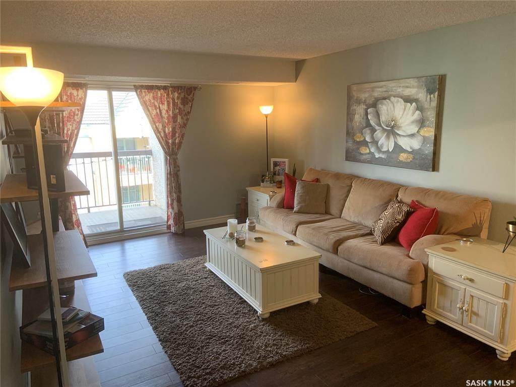 2237 Mcintyre Street - Photo 1