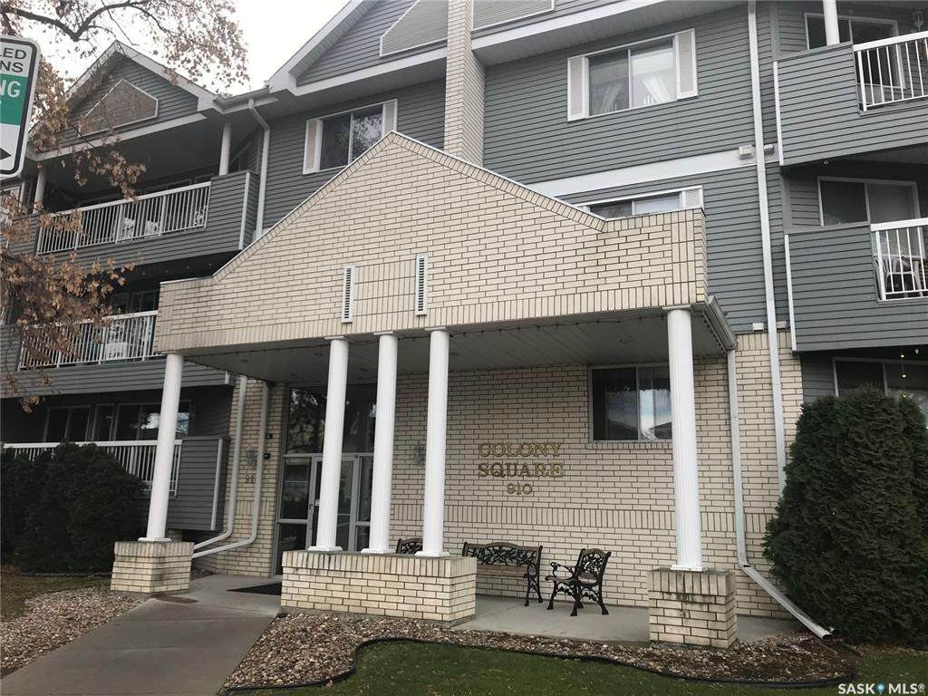 910 9th Street - Photo 1