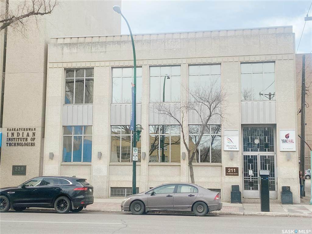 211 4th Avenue - Photo 1