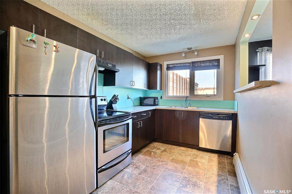38 Spence Street - Photo 1