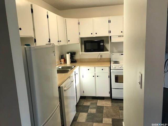 201 3rd Avenue - Photo 1