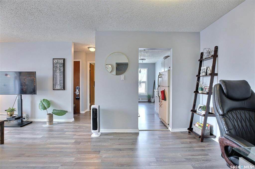 34 Nollet Avenue - Photo 1
