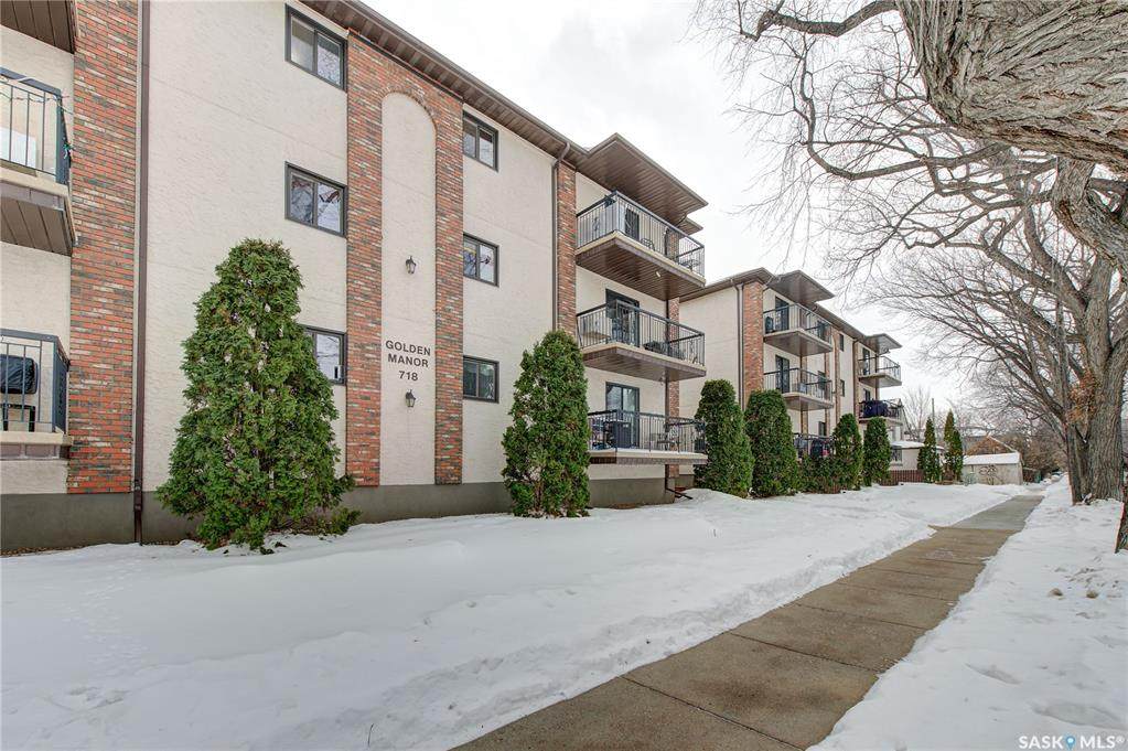 718 9th Street - Photo 1