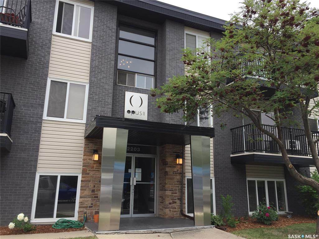 2203 7th Street - Photo 1