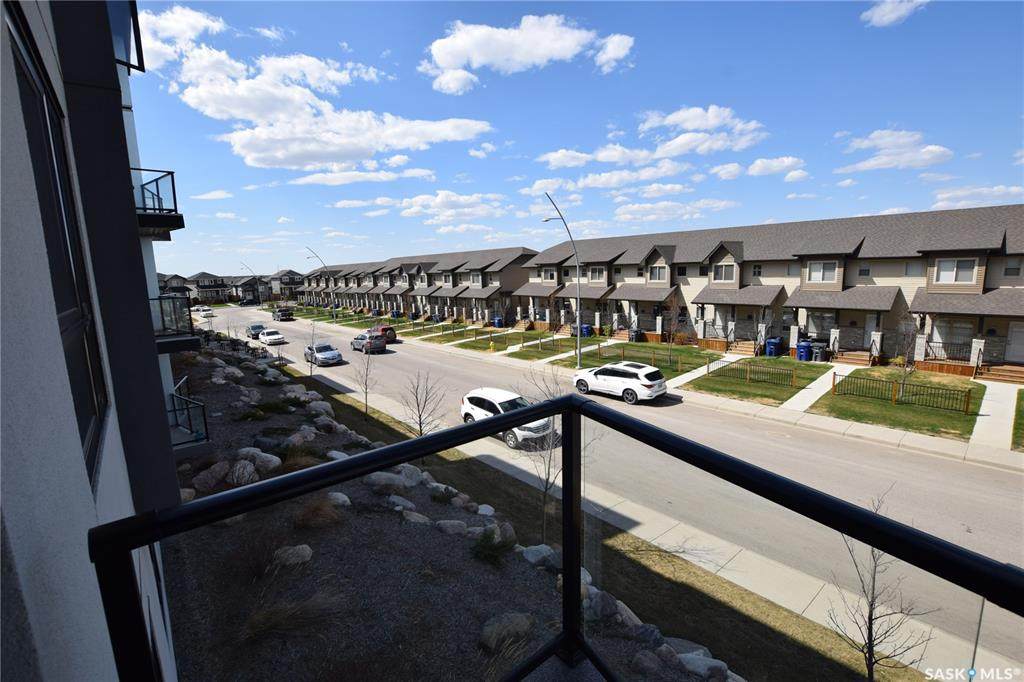 225 Maningas Bend - Photo 1