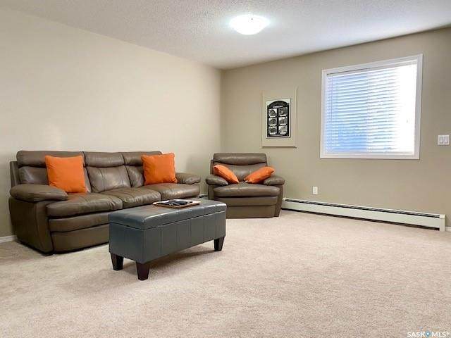825 Gladstone Street - Photo 1