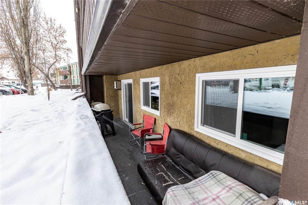 139 St Lawrence Court - Photo 1