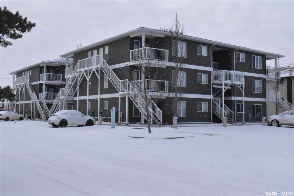 1638 Clark Avenue - Photo 1