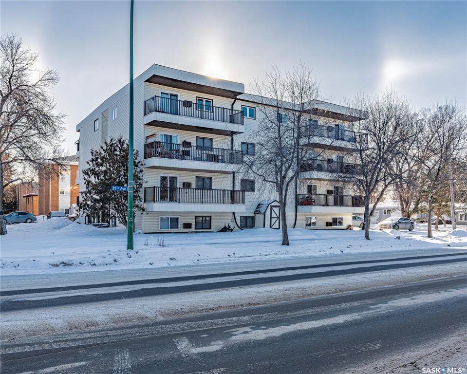 3810 Robinson Street - Photo 1