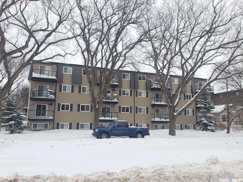 1001 Lansdowne Avenue - Photo 1