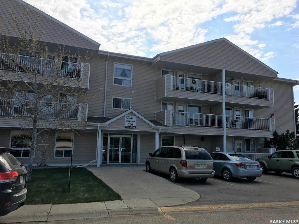 206 Pioneer Place - Photo 1