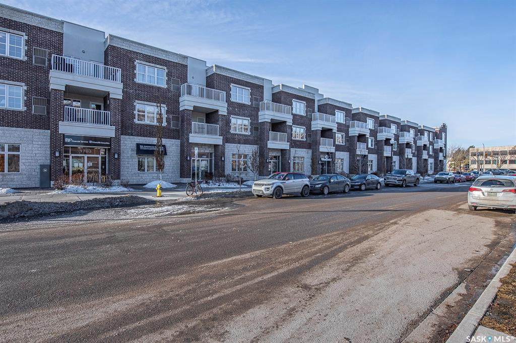 1715 Badham Boulevard - Photo 1