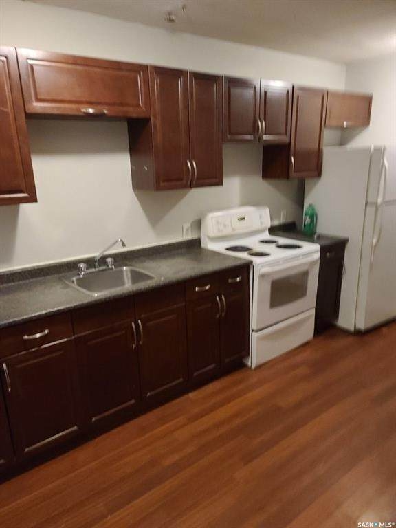 400 4th Avenue - Photo 1