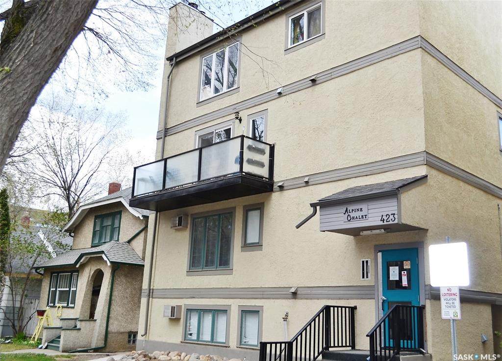 423 4TH Avenue - Photo 1