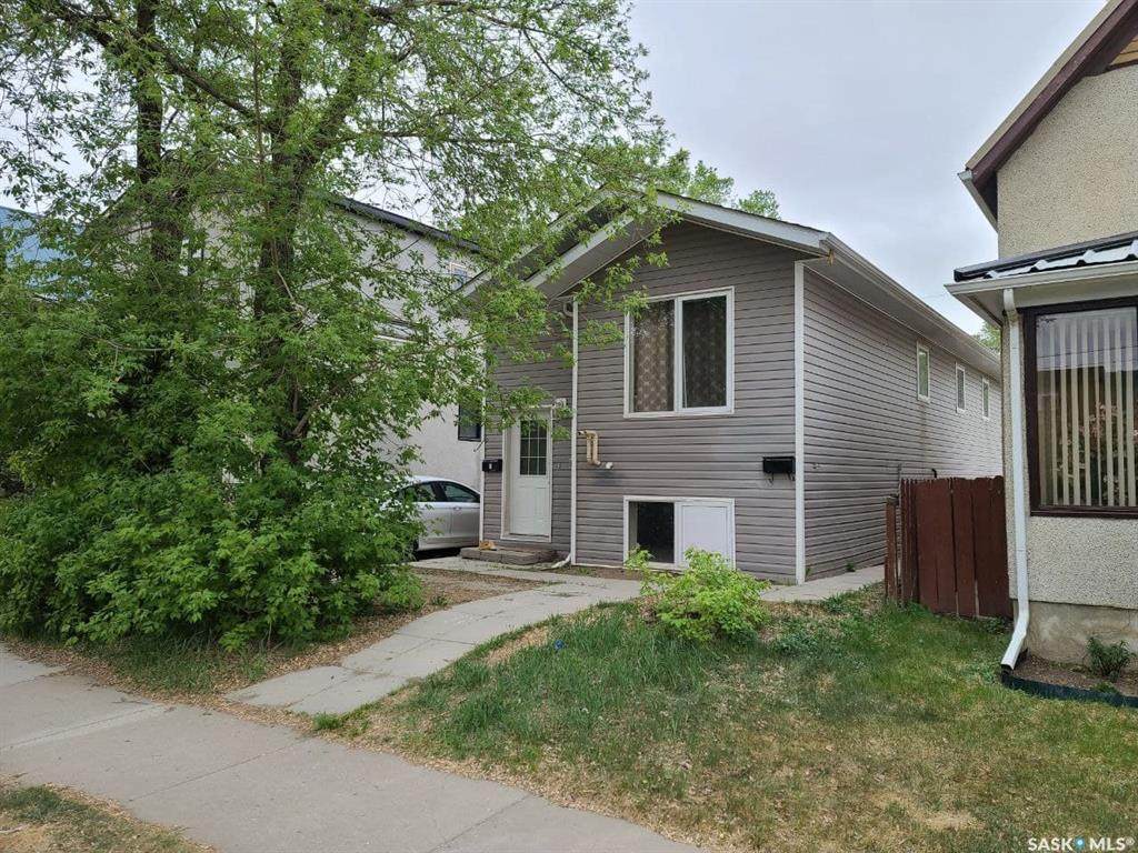 528 H Avenue - Photo 1