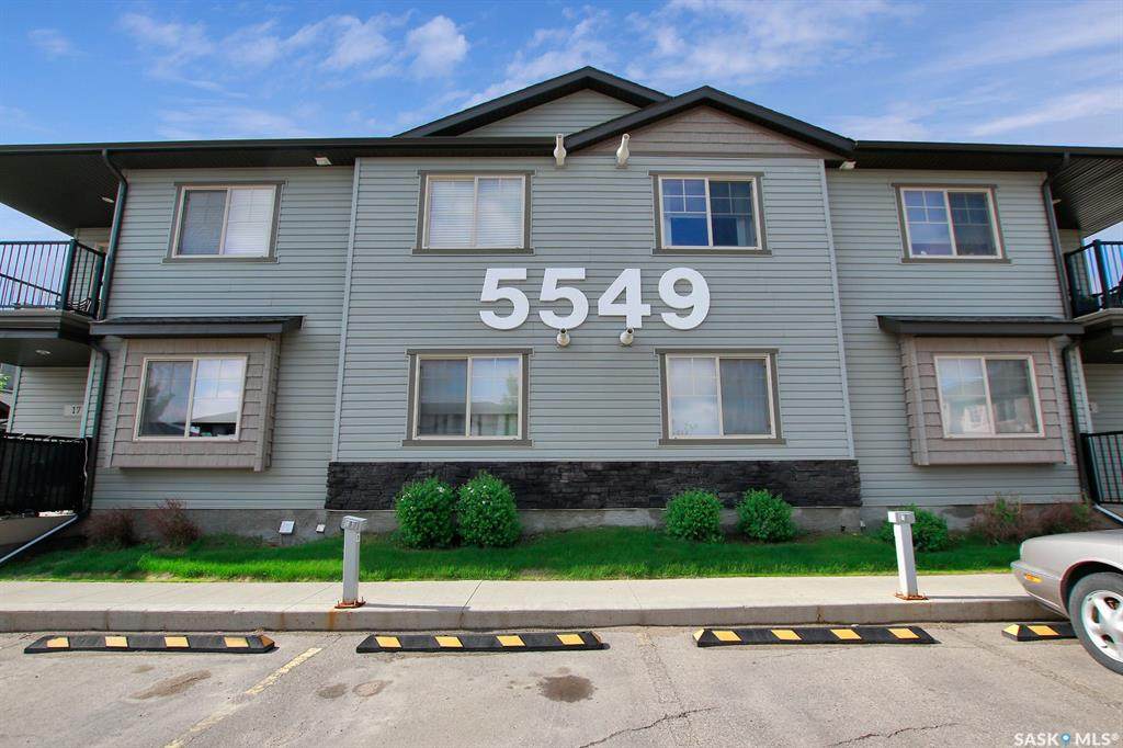 5549 Blake Crescent - Photo 1