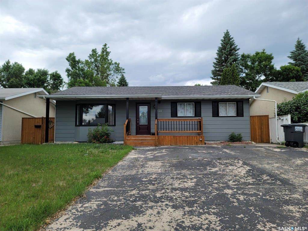 3826 John A. Macdonald Road - Photo 1
