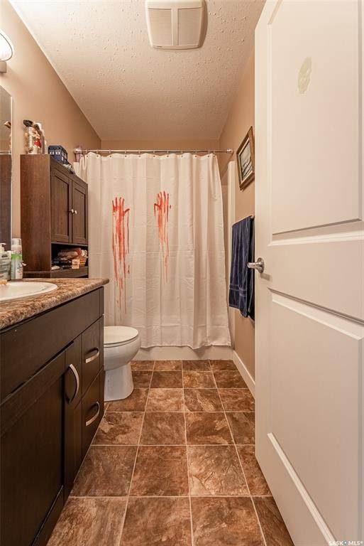 714 Hart Road - Photo 1