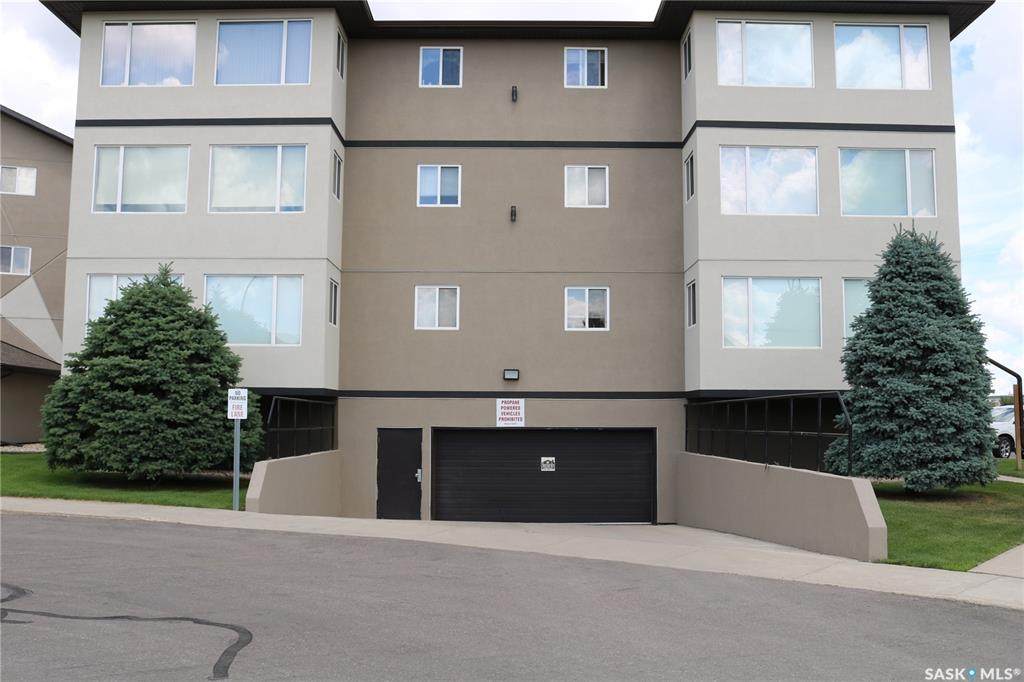 115 Keevil Crescent - Photo 1