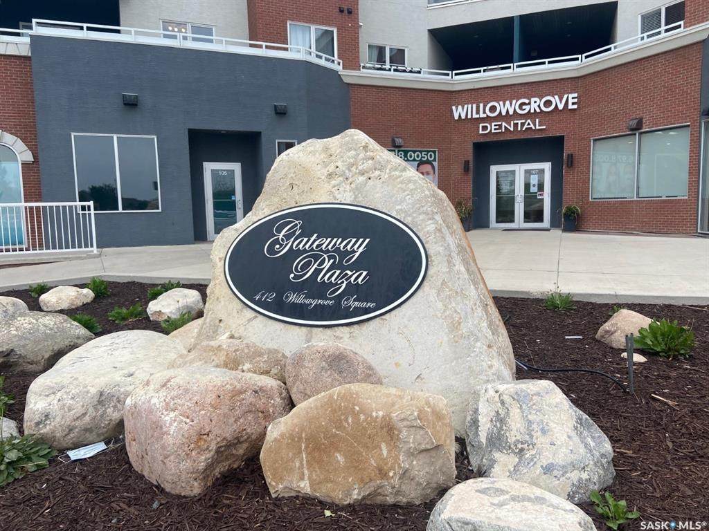 412 Willowgrove Square - Photo 1