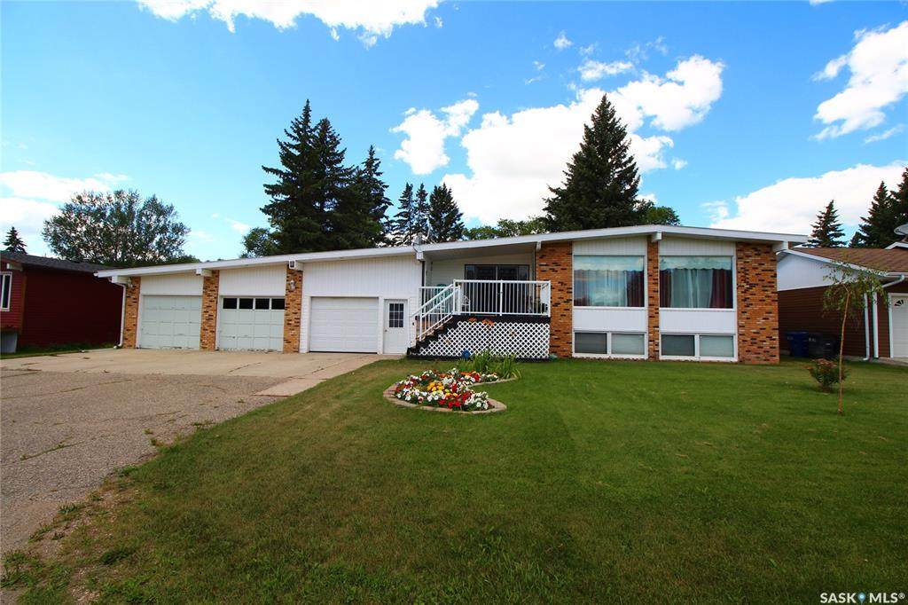 312 Elm Avenue - Photo 1
