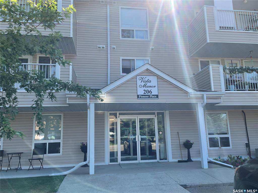 206 Pioneer Place - Photo 1