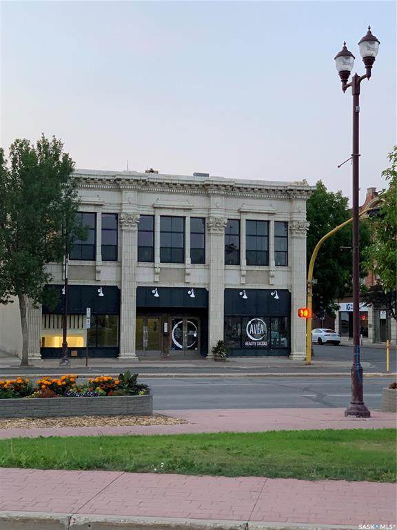19 Broadway Street - Photo 1