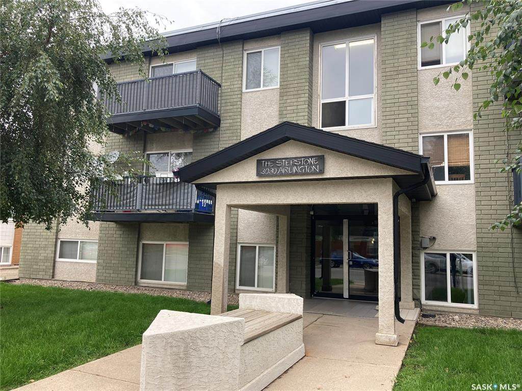 3030 Arlington Avenue - Photo 1