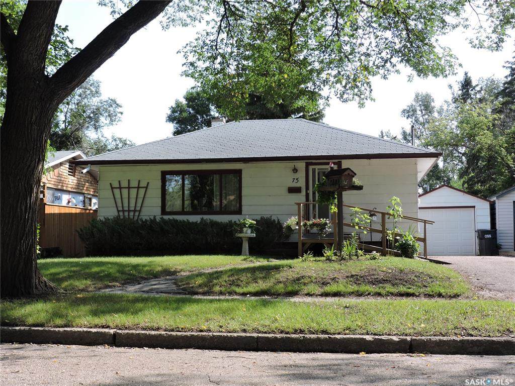 75 James Avenue - Photo 1