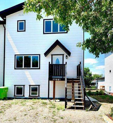 327 B 7th Street - Photo 1