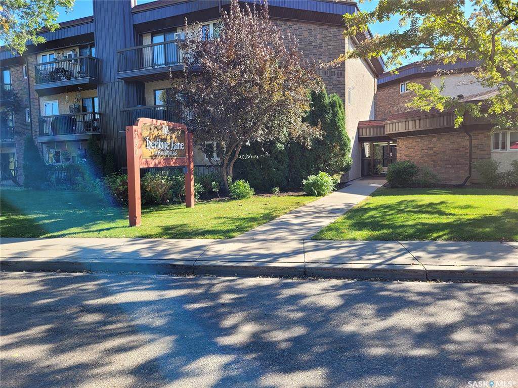 730 Heritage Lane - Photo 1