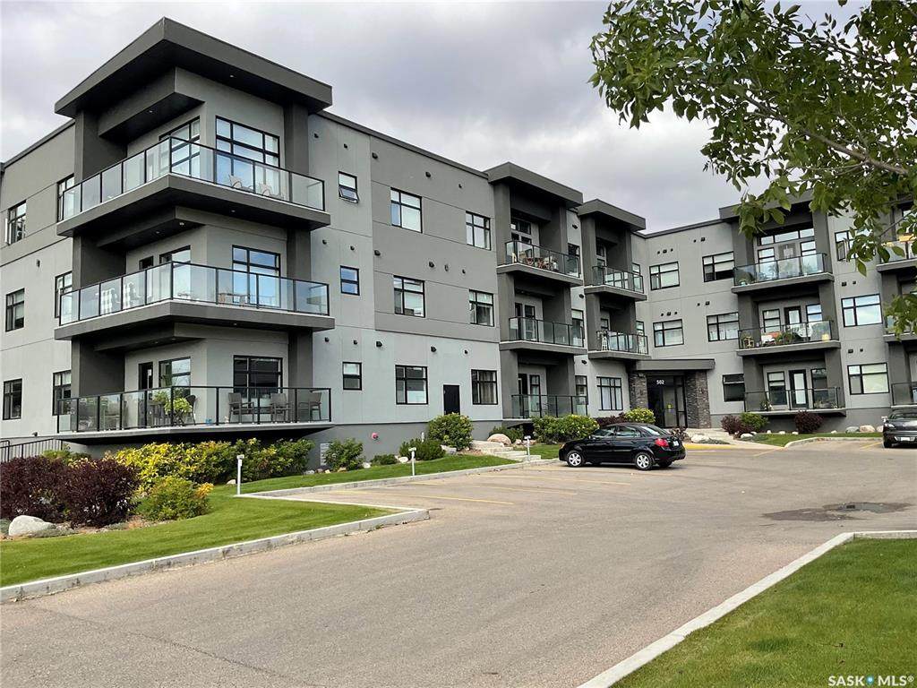 502 Perehudoff Crescent - Photo 1