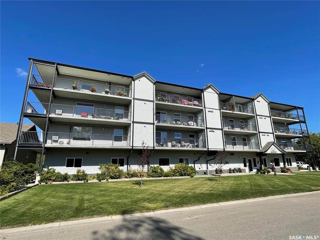 611 11th Avenue - Photo 1