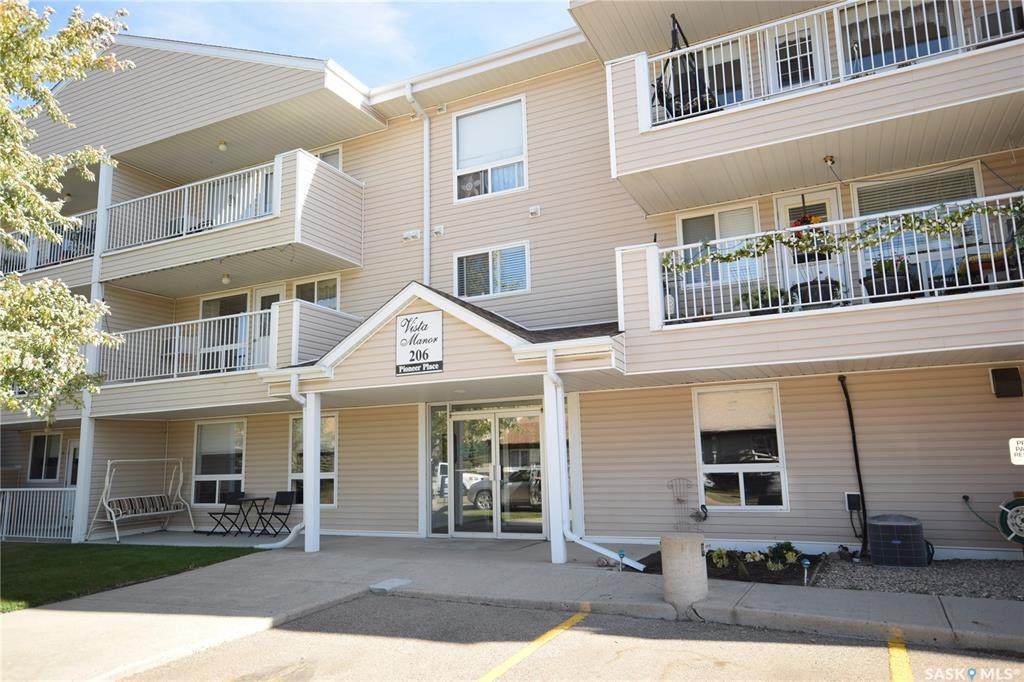 206 Pioneer Place - Photo 1
