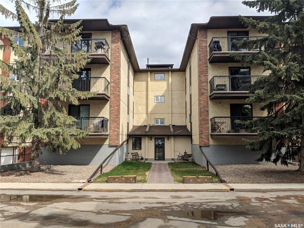 3130 Louise Street - Photo 1