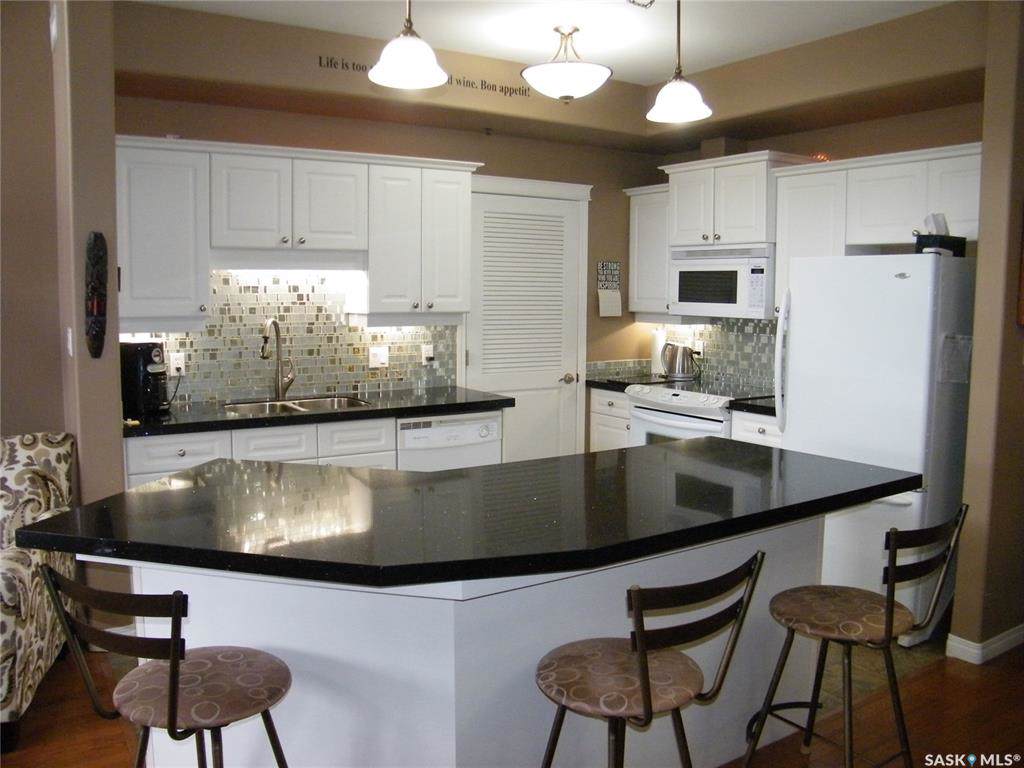 110 Armistice Way - Photo 1