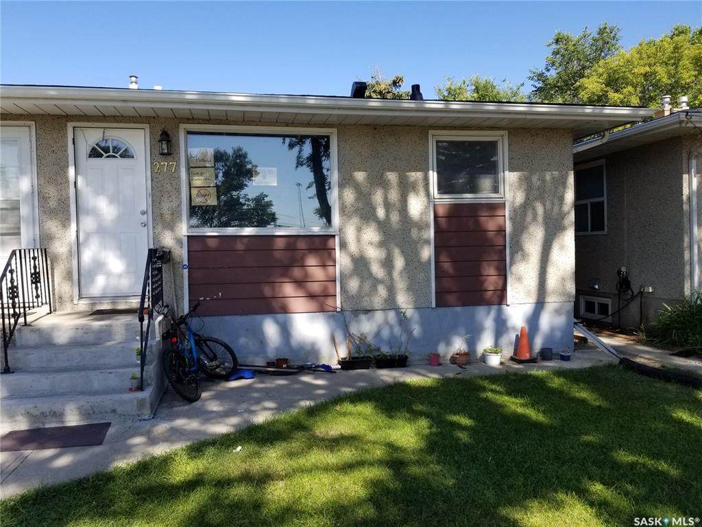 277 Froom Crescent - Photo 1