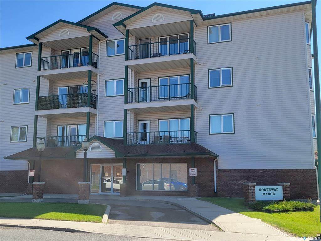 205 Mcintyre Street - Photo 1