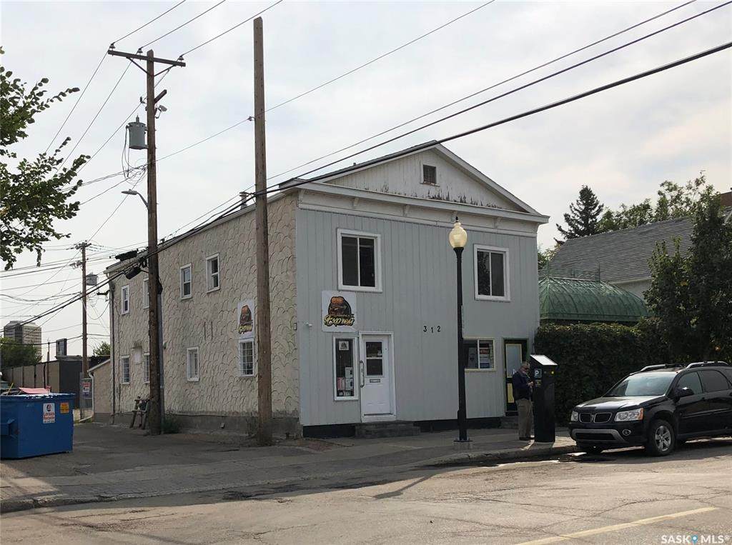 312 B Avenue - Photo 1