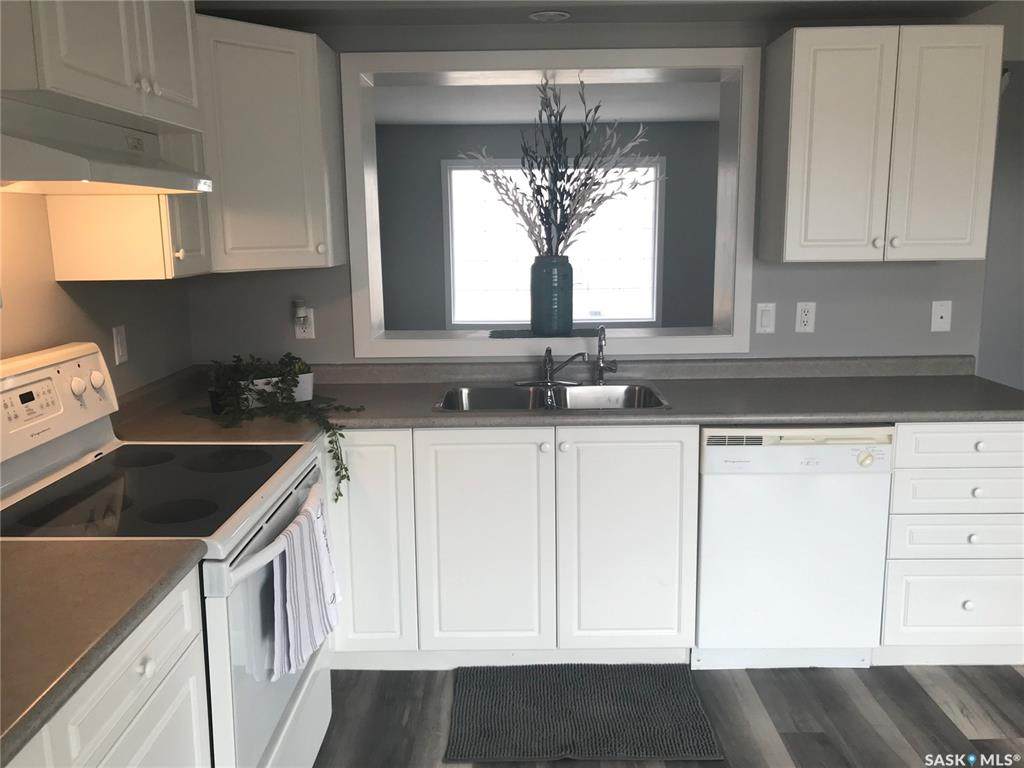 1214 Wessex Place - Photo 1