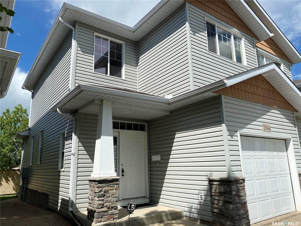 2944 Cranbourn Crescent - Photo 1