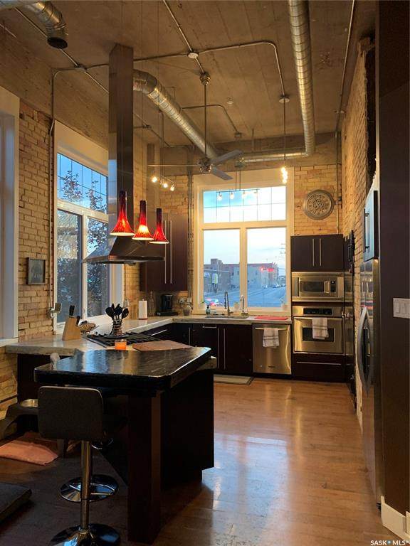 1708 8th Avenue - Photo 1