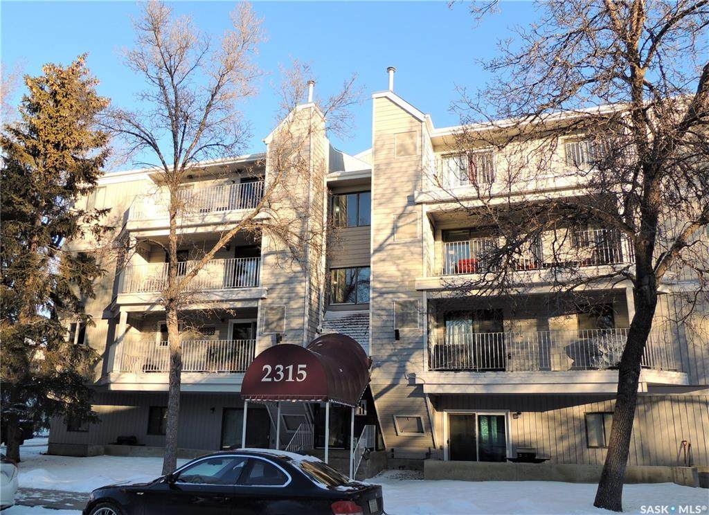 2315 Mcintyre Street - Photo 1