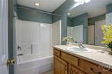 221 Oakwood Court - Photo 20