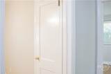 135 Derenne Avenue - Photo 18