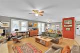 807 Dyches Drive - Photo 9