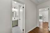 2223 Derenne Avenue - Photo 20