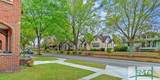 1310 Henry Street - Photo 10