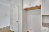 101 Kenwood Circle - Photo 18
