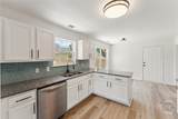 413 Roberts Way - Photo 18